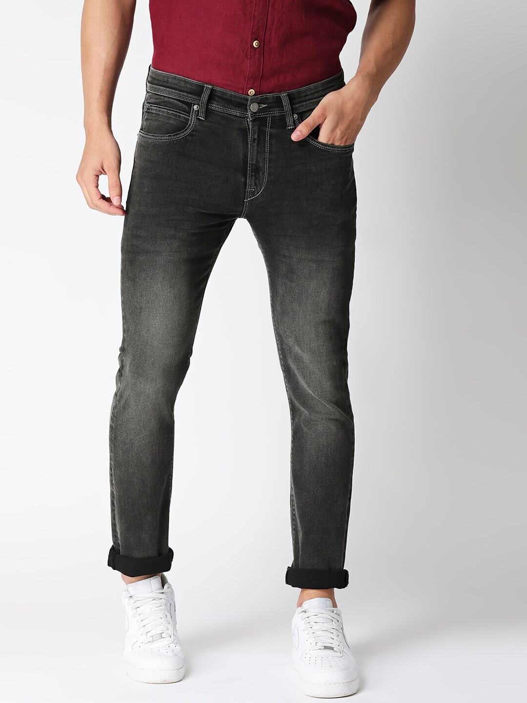 

Pepe Jeans Men Grey Soho Skinny Fit Low-Rise Light Fade Stretchable Jeans