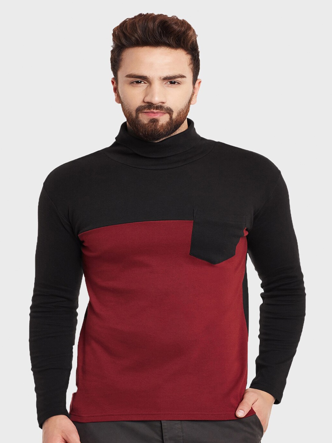 

Hypernation Men Maroon Colourblocked High Neck Slim Fit T-shirt