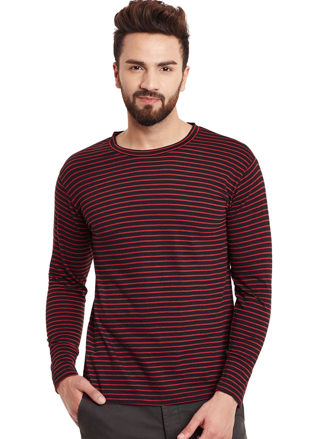 

Hypernation Men Red Striped Slim Fit T-shirt