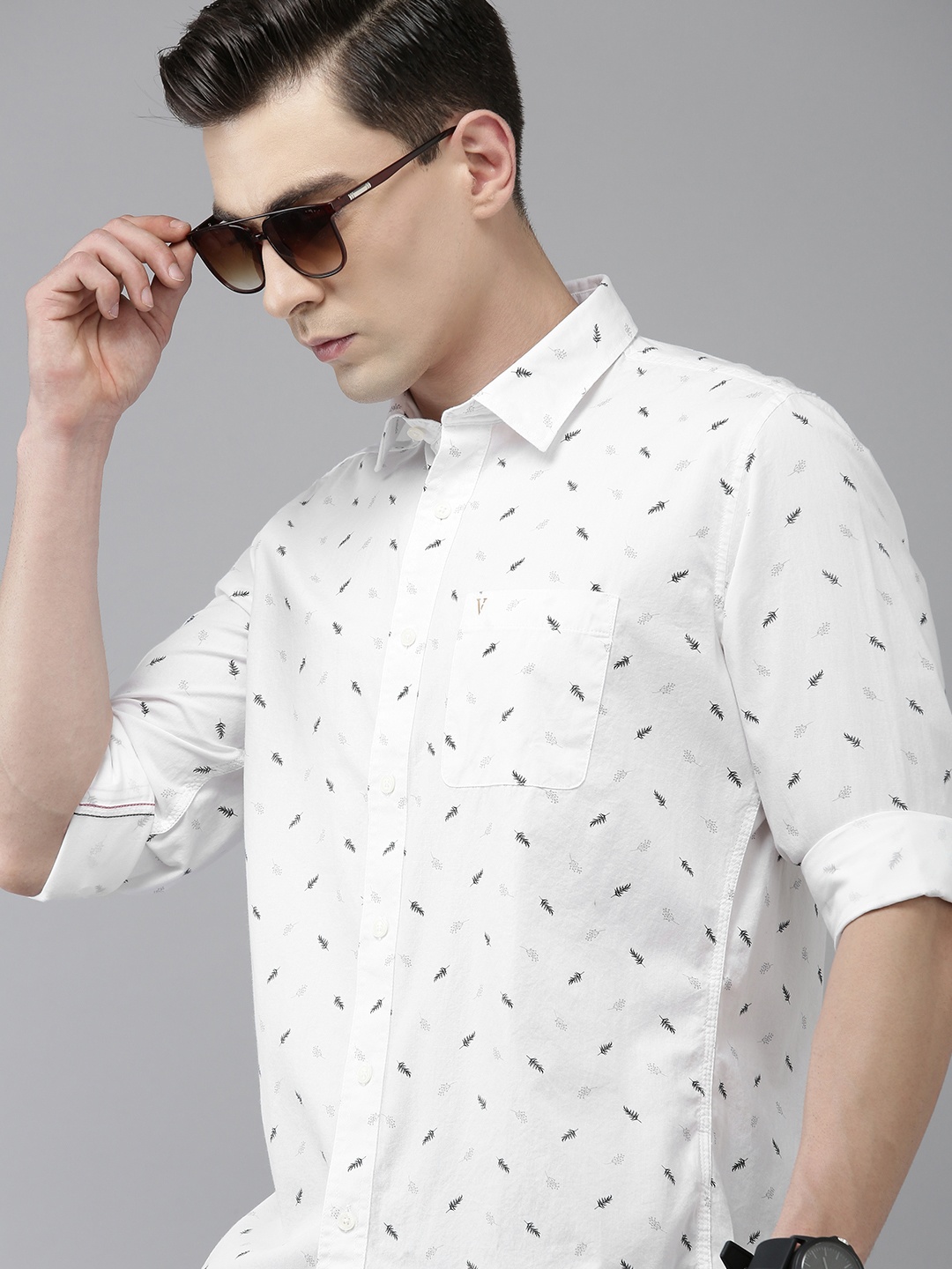 

Van Heusen Sport Men Slim Fit Printed Pure Cotton Casual Shirt, White