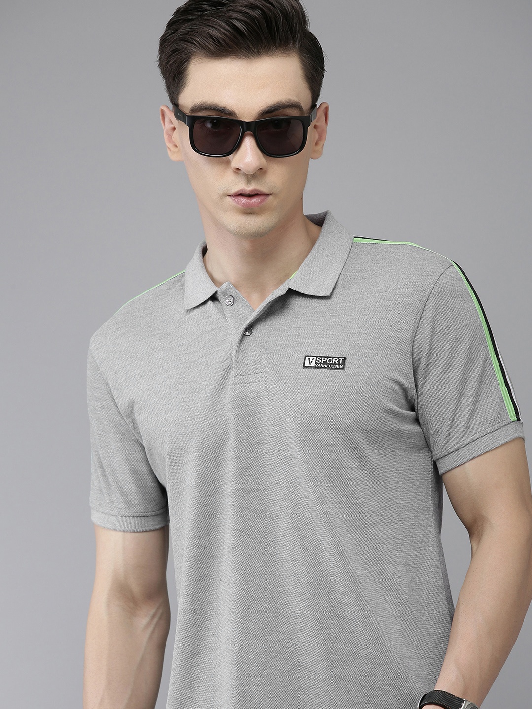 

Van Heusen Sport Men Polo Collar Applique T-shirt, Grey