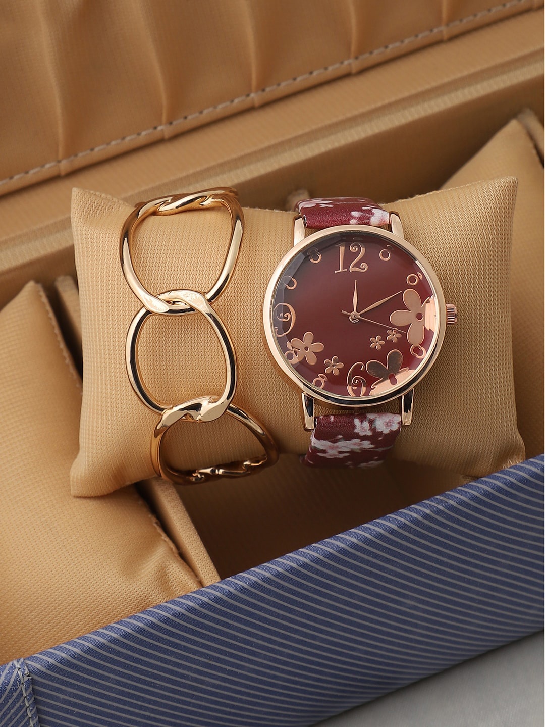 

HAUTE SAUCE by Campus Sutra Women Brown & Rose Gold Floral Watch Gift Set AW22_HSWB5039