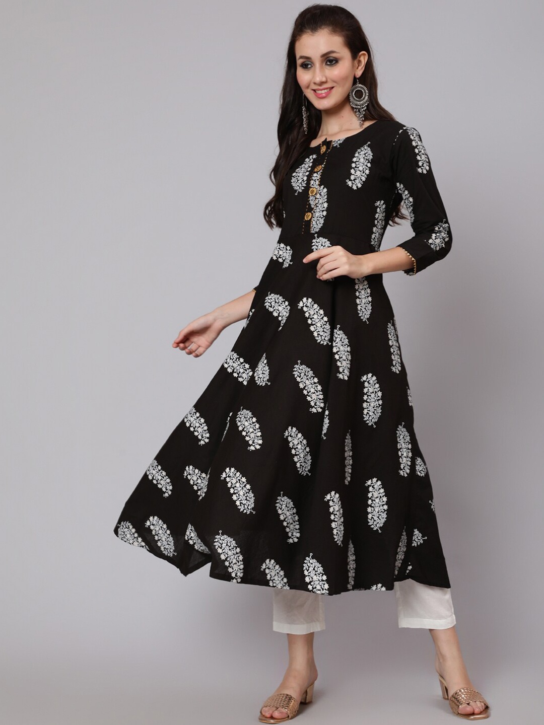 

WOMENCLICK Floral Printed Pure Cotton A-Line Kurta, Black