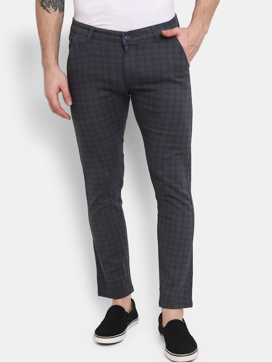 

V-Mart Men Checked Easy Wash Cotton Chinos Trousers, Grey