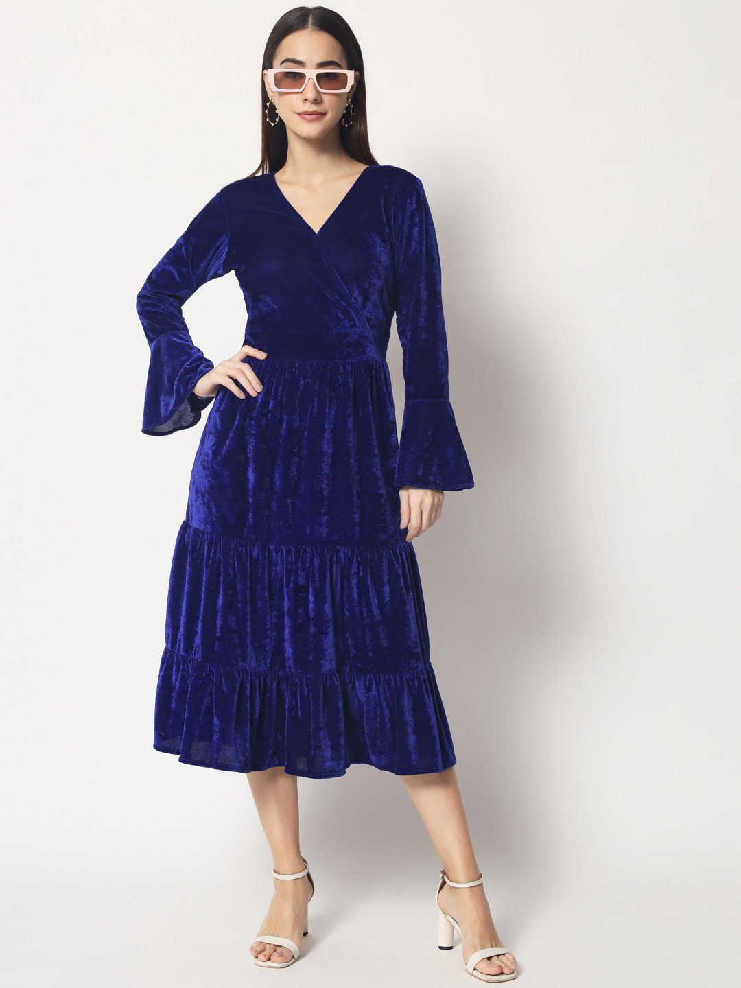

Kannan Blue Velvet Solid A-Line Midi Dress