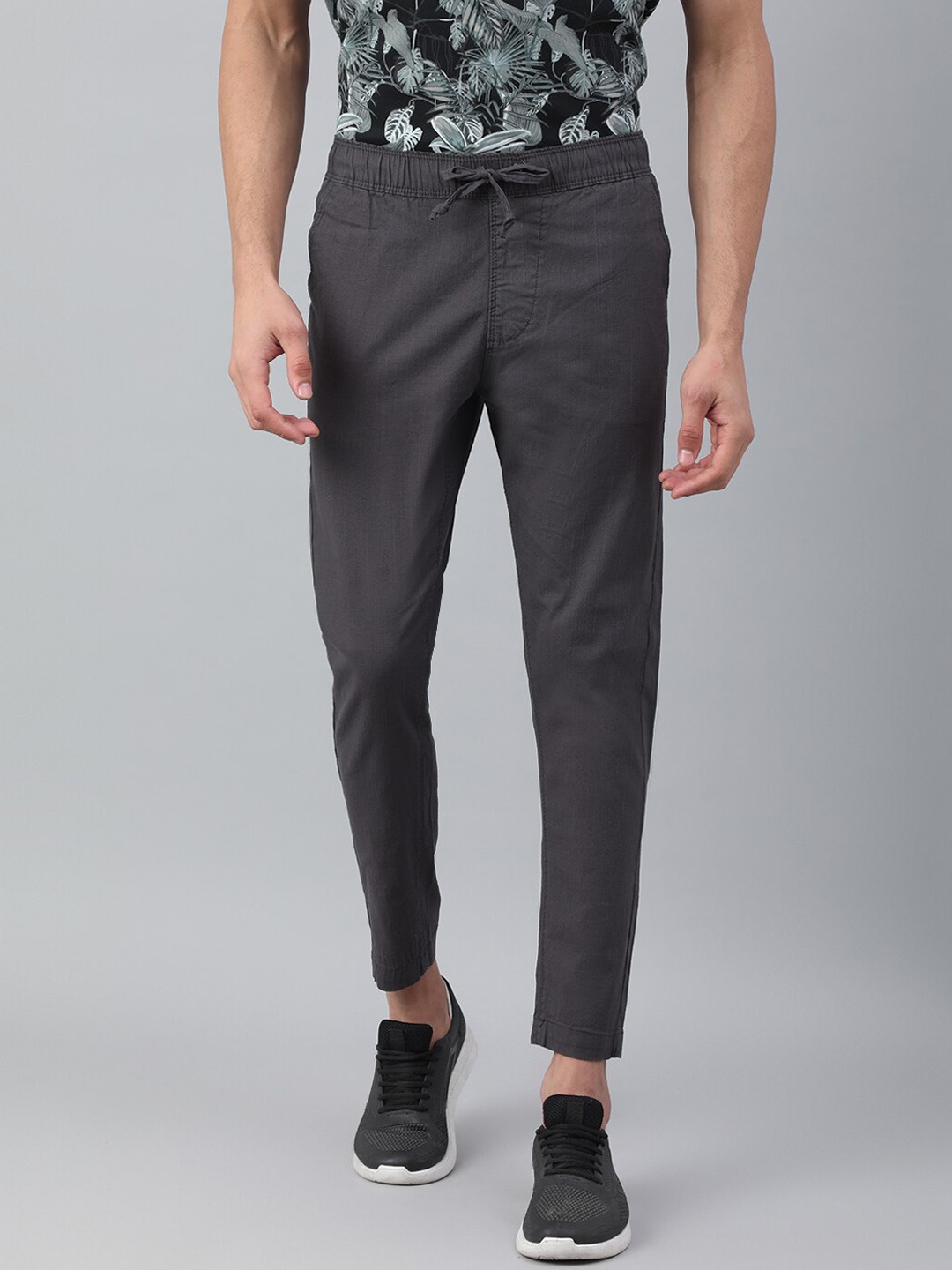 

Code 61 Men Charcoal Low-Rise Stretchable Joggers