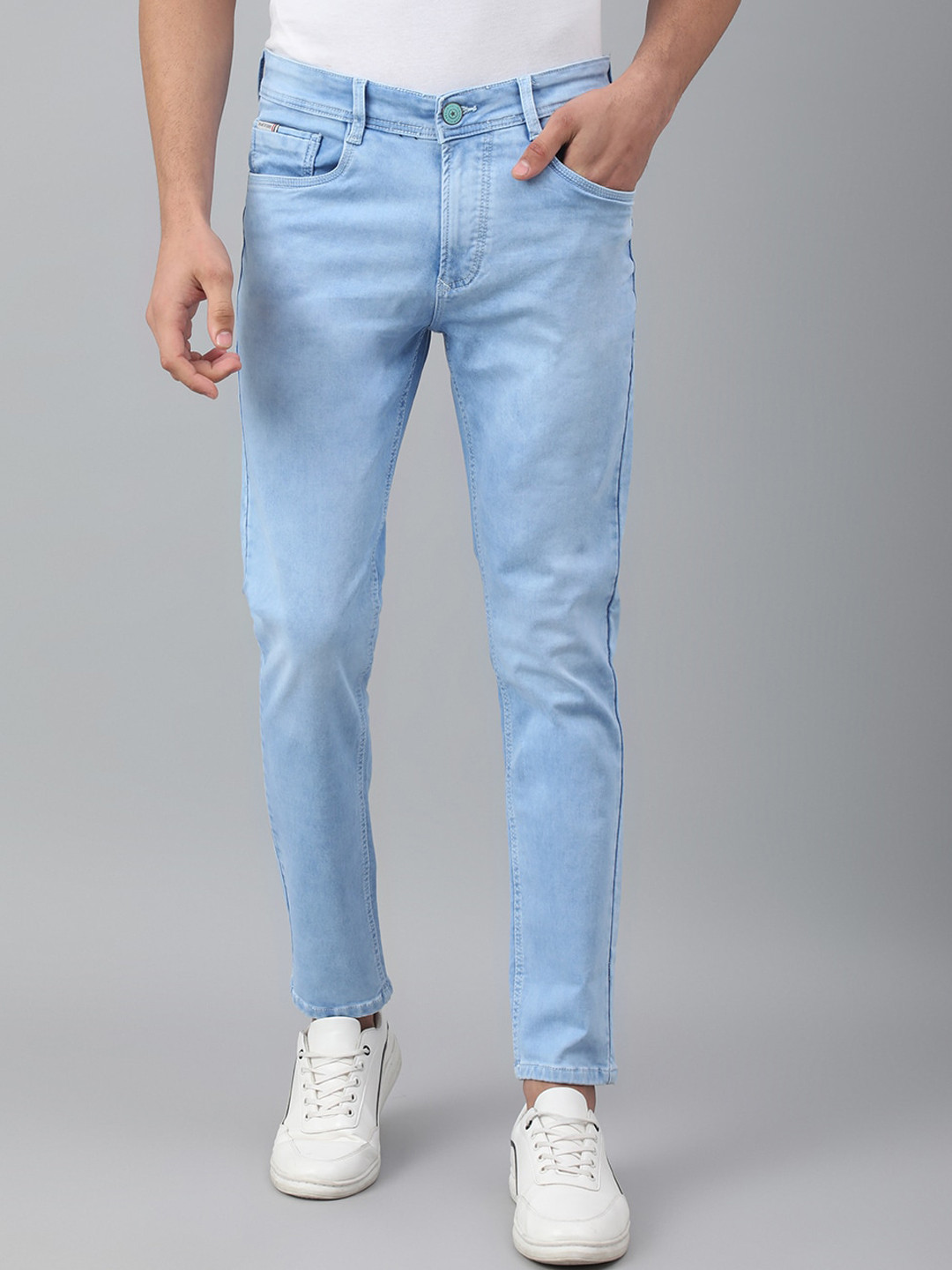 

Code 61 Men Blue Skinny Fit Low-Rise Heavy Fade Bleached Stretchable Jeans