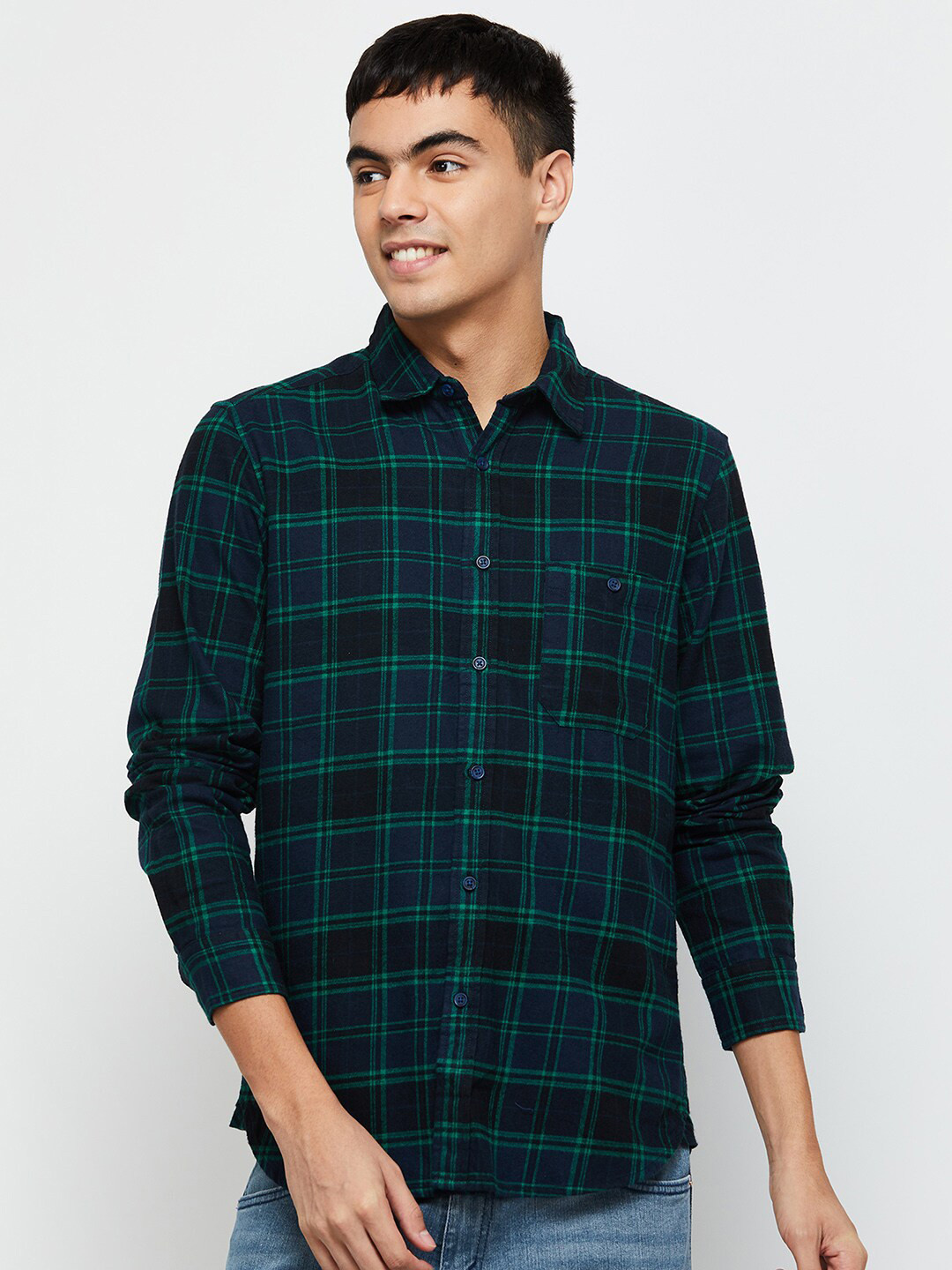 

max Men Green Classic Tartan Checked Cotton Casual Shirt