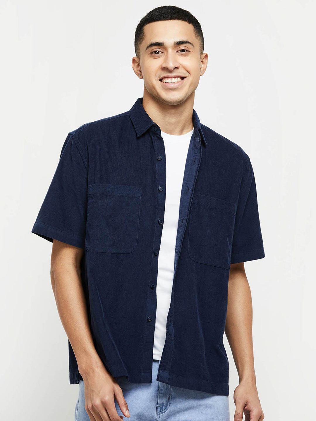 

max Men Blue Classic Cotton Casual Shirt