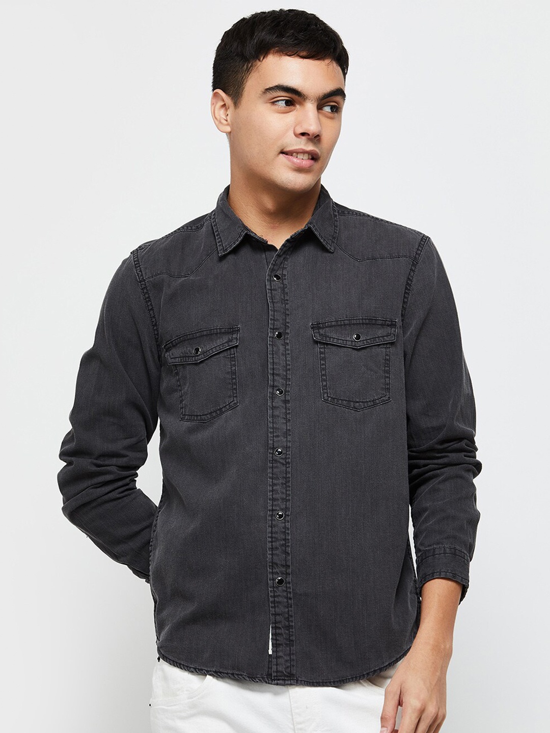 

max Men Black Classic Cotton Casual Shirt