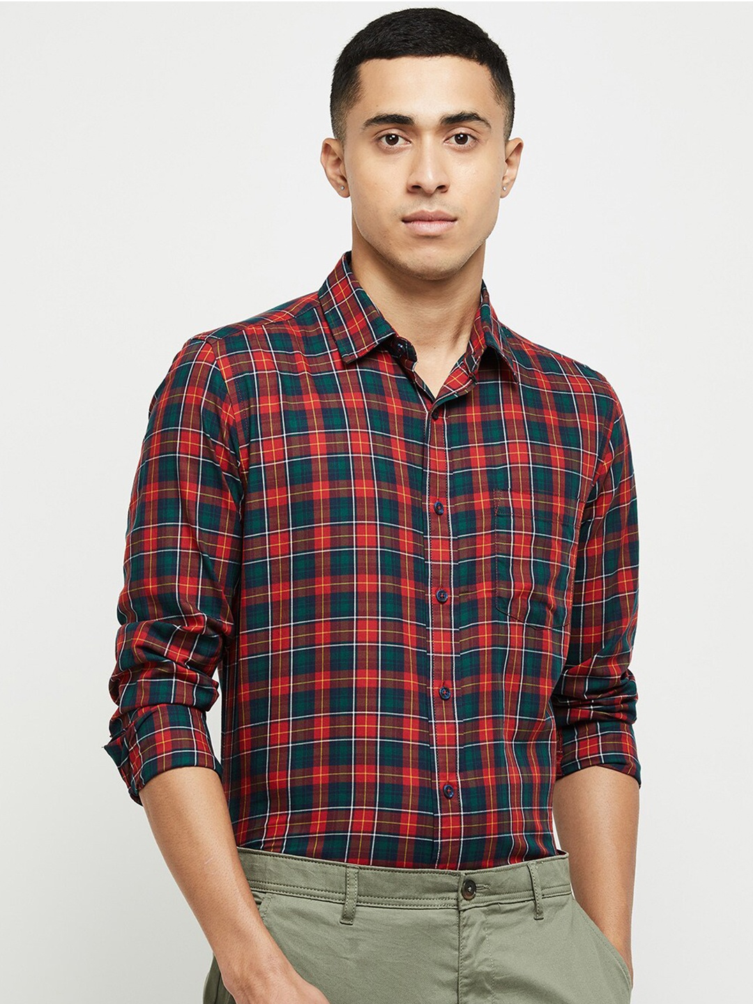 

max Men Red Classic Tartan Checked Cotton Casual Shirt