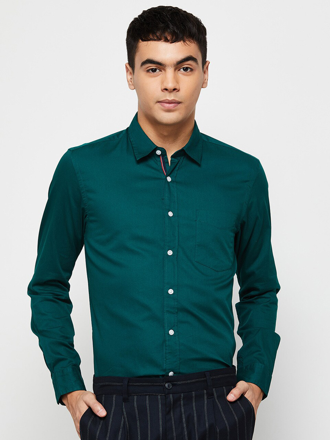 

max Men Sea Green Classic Cotton Formal Shirt