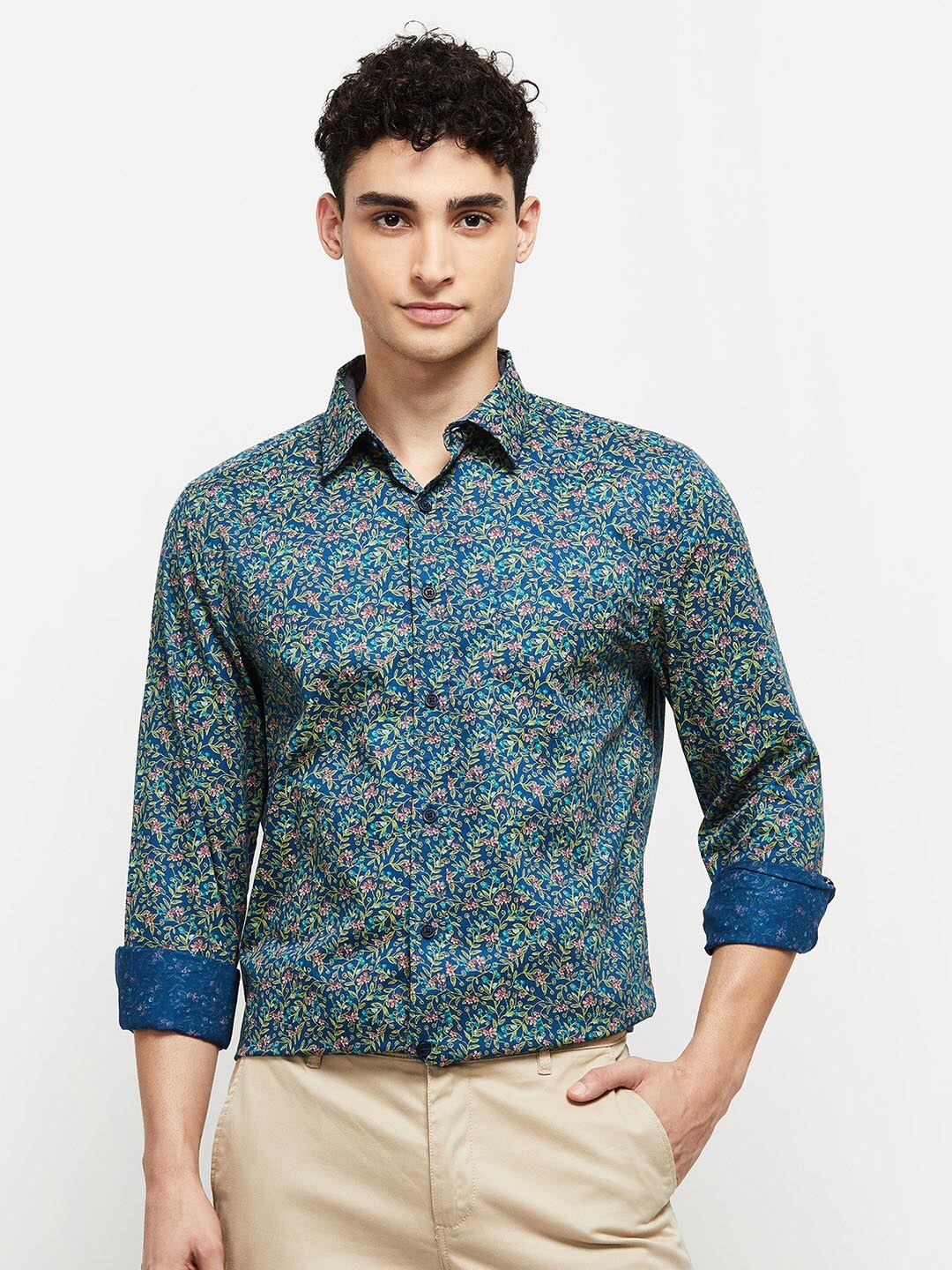 

max Men Blue Classic Floral Printed Cotton Formal Shirt