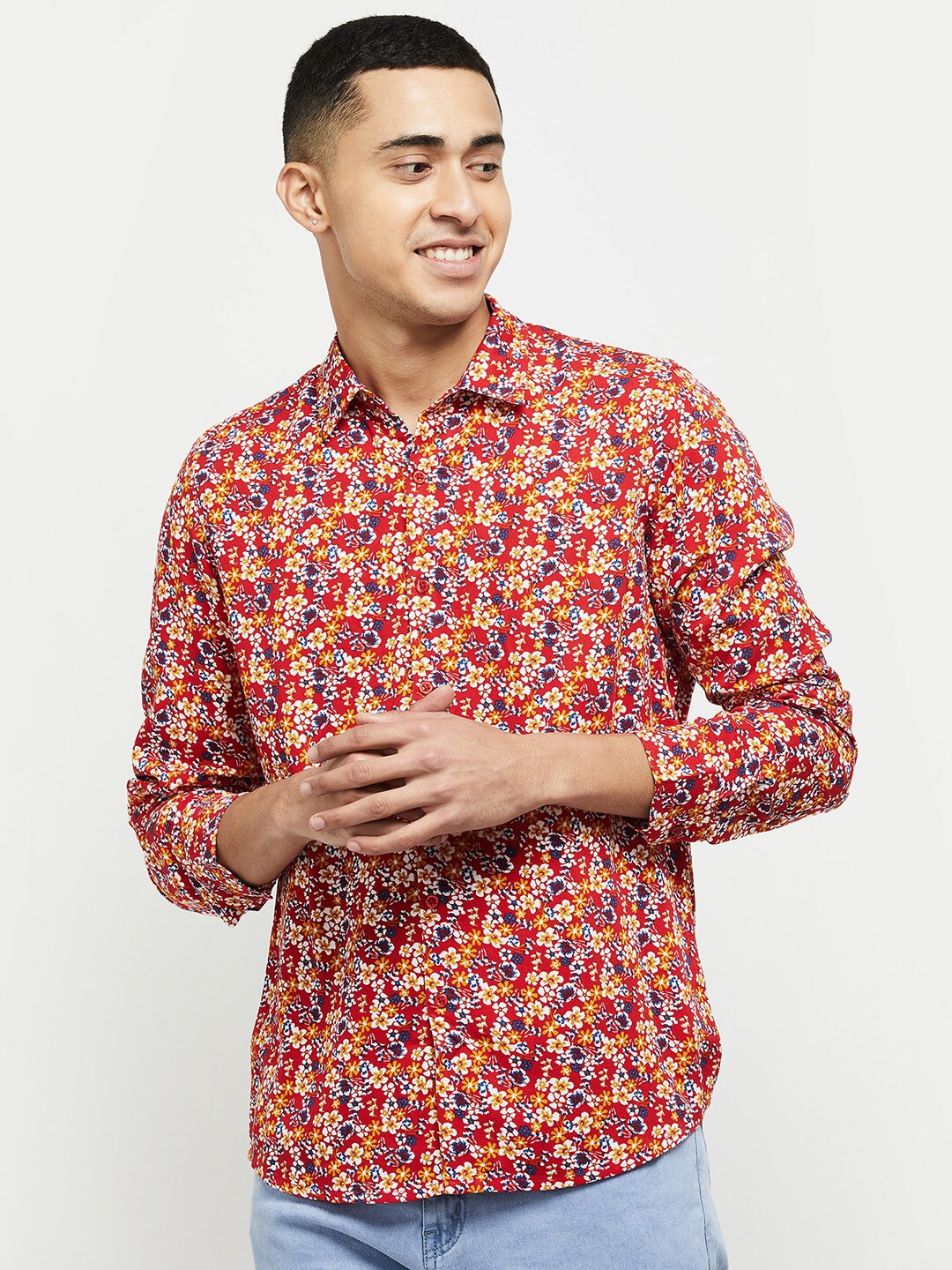 

max Men Red Classic Floral Printed Casual Shirt