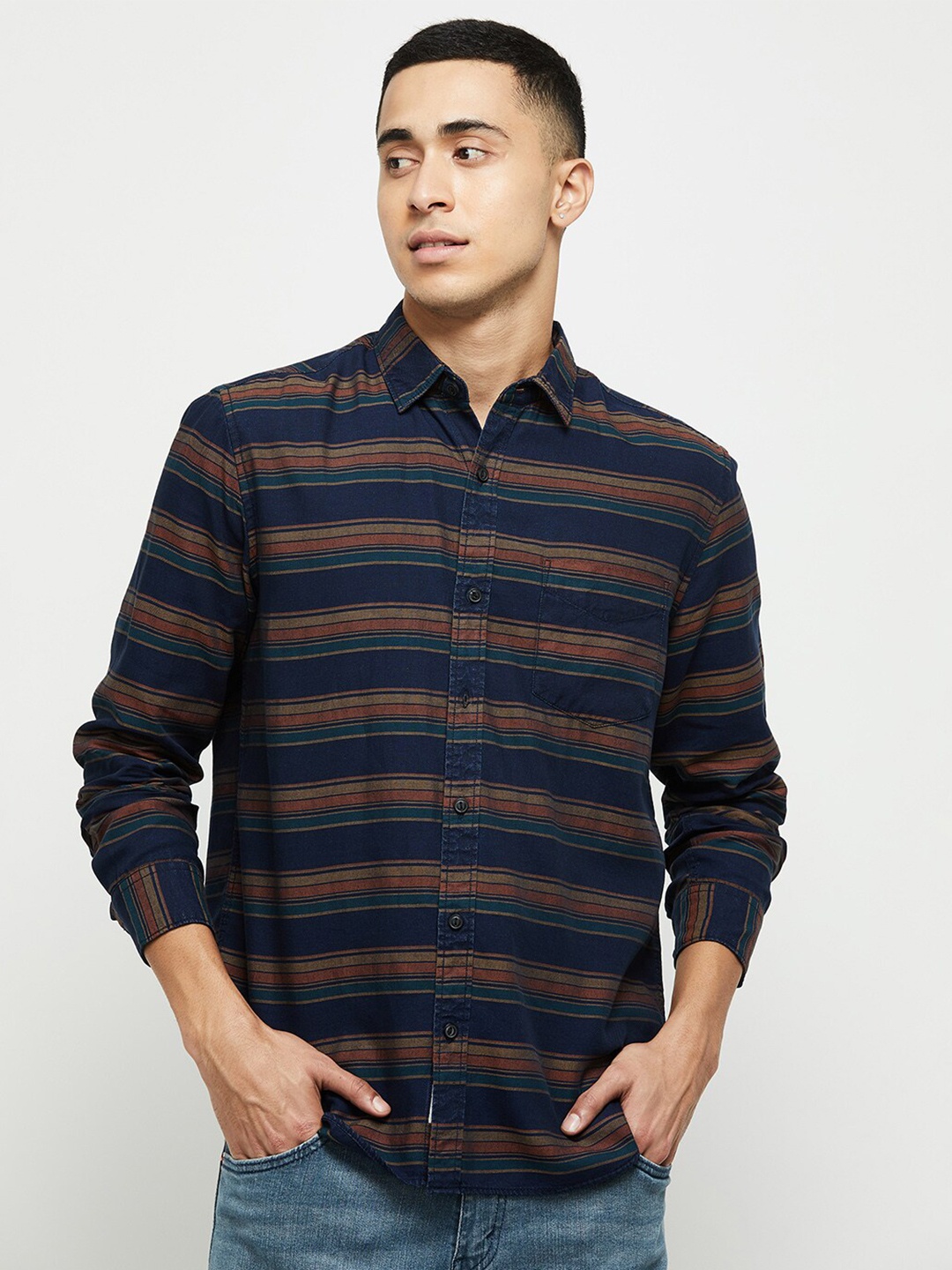 

max Men Blue Classic Horizontal Stripes Striped Casual Shirt