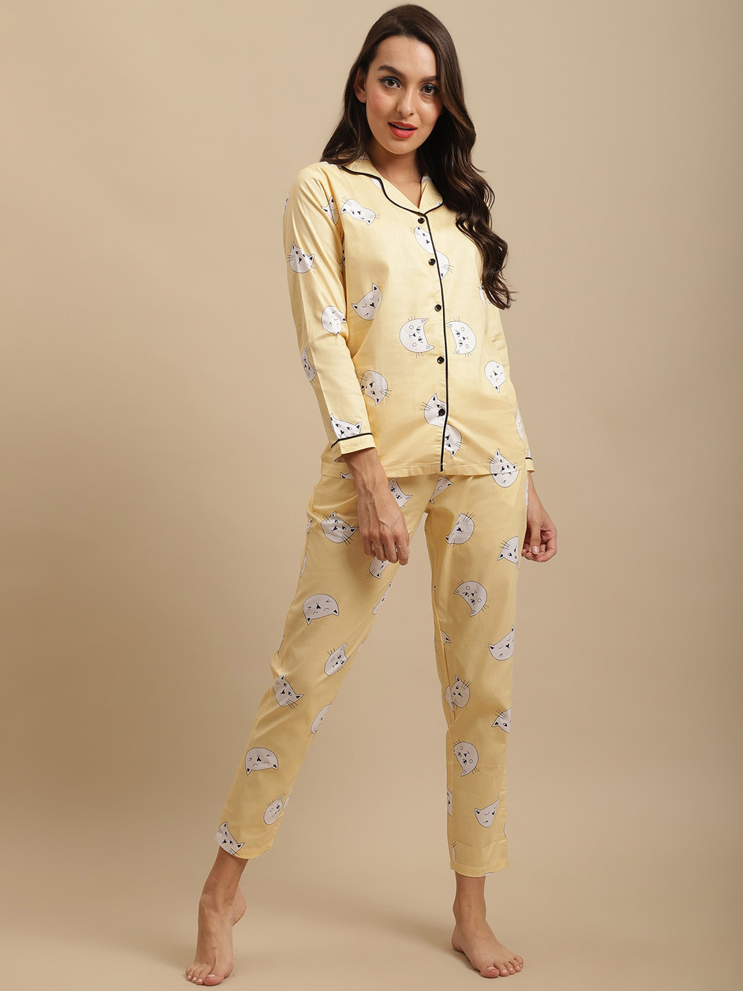 

Claura Women Yellow & White Printed Pure Cotton Nightsuit
