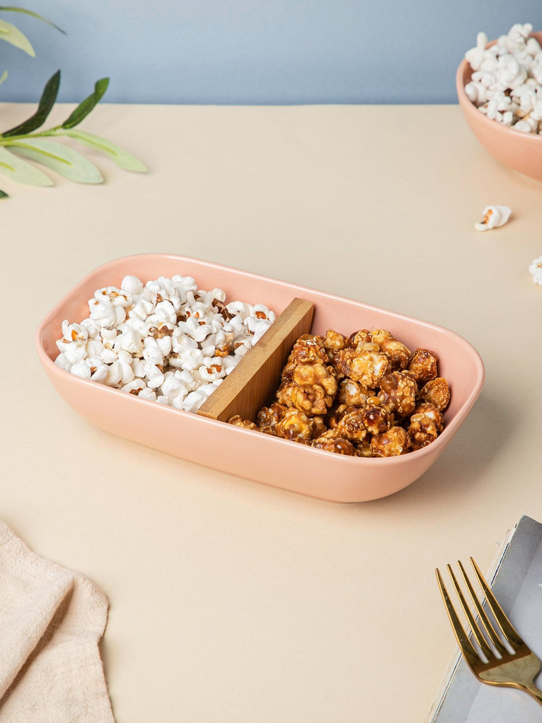 

Nestasia Peach Ceramic Rectangular Bowl