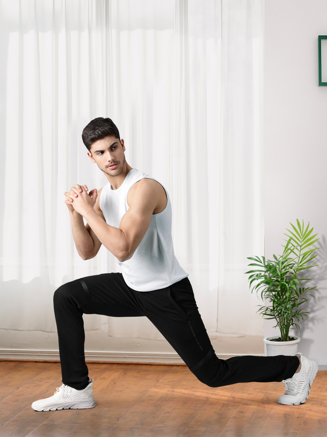 

Sweet Dreams Men Black Solid Lounge Pants
