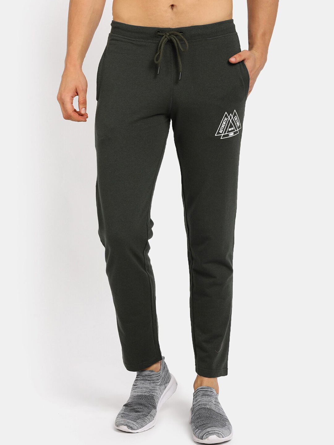 

V-Mart Men Olive Green Solid Cotton Track Pant
