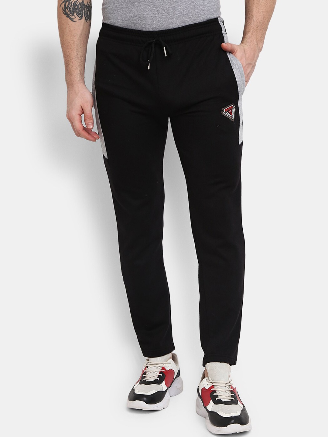 

V-Mart Men Black Solid Cotton Track Pants