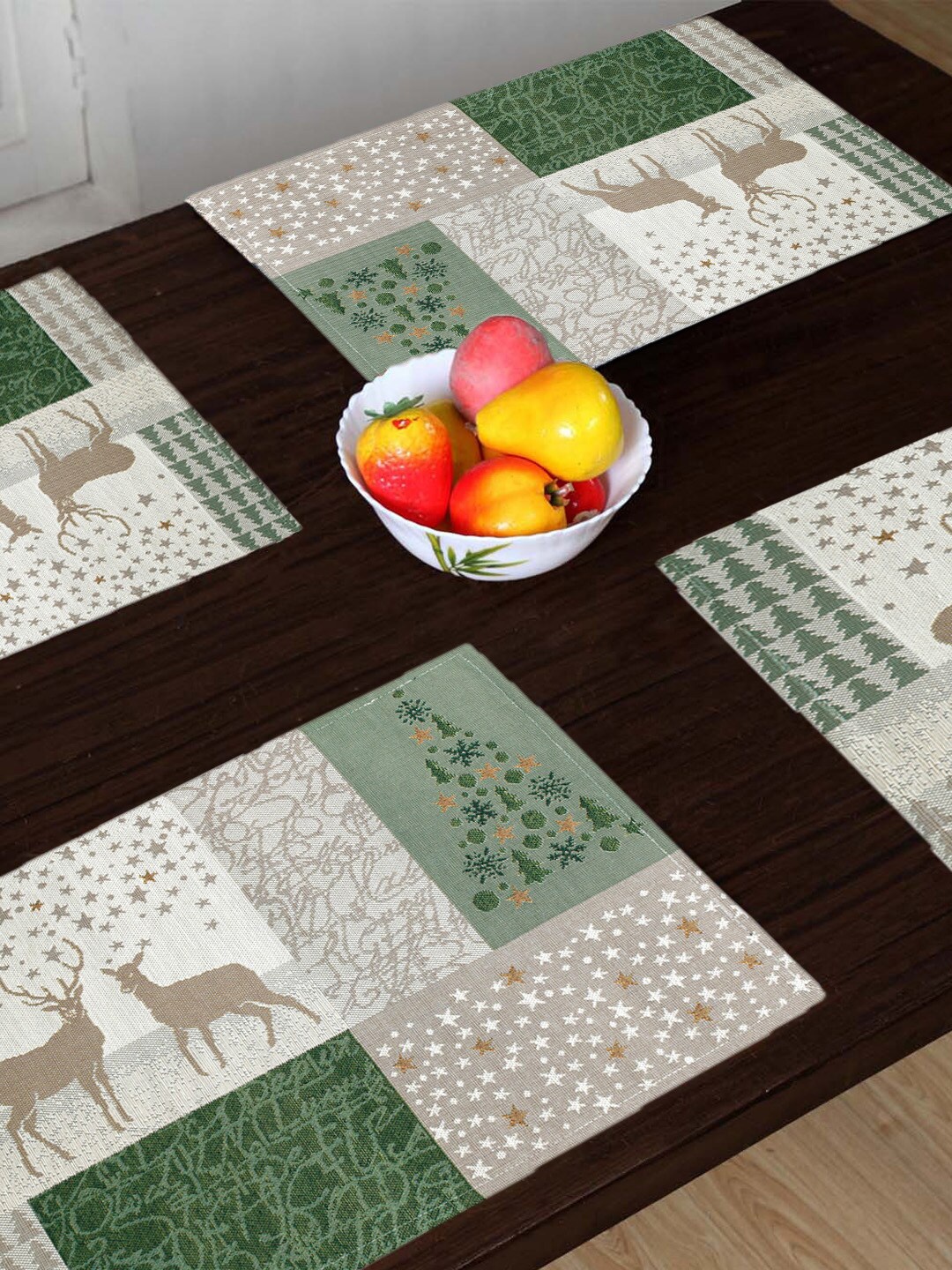 

AVI Living Set of 4 Green Printed Table Placemats