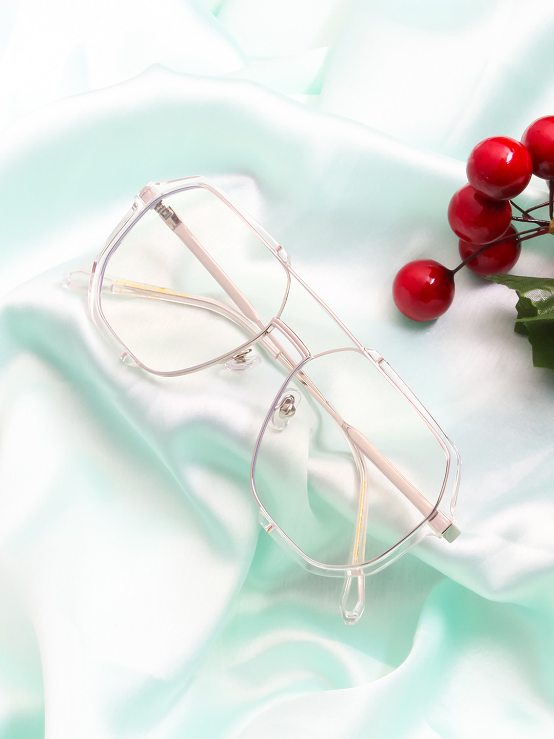 

Ted Smith Unisex Clear Lens & Silver-Toned Rectangle Sunglasses with UV Protected Lens PERTH_C5, Transparent