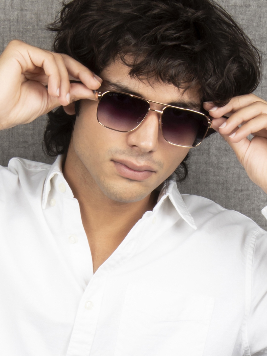 

Ted Smith Unisex Purple Lens & Gold-Toned Square Sunglasses with UV Protected Lens
