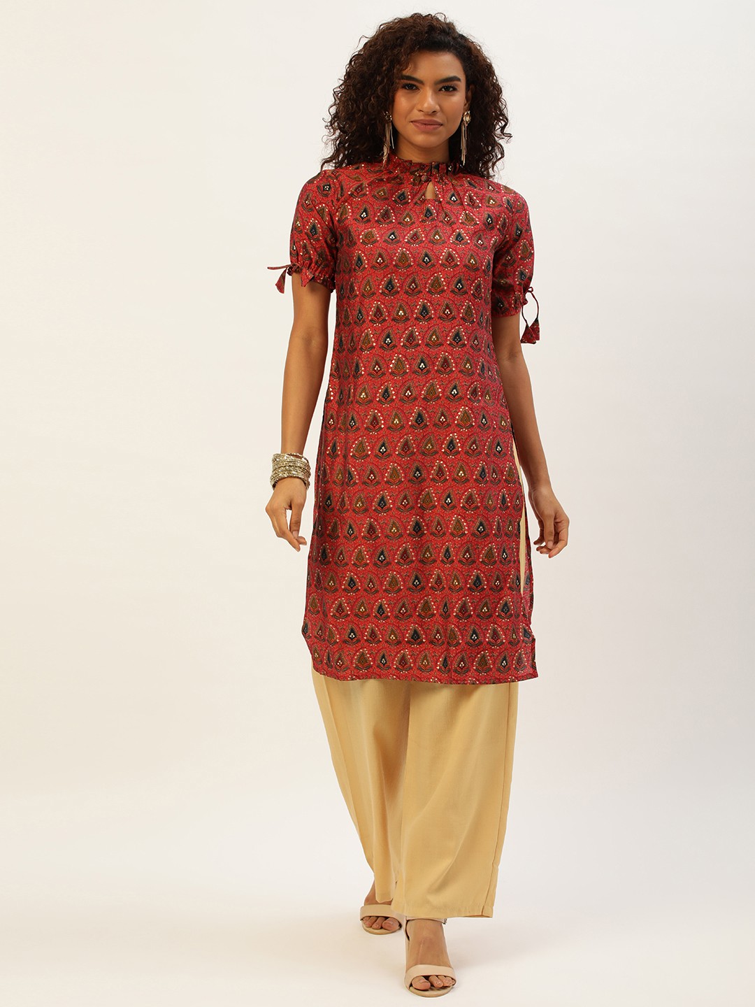 

Ethnovog Ethnic Motifs Printed Kurta With Palazzos, Pink