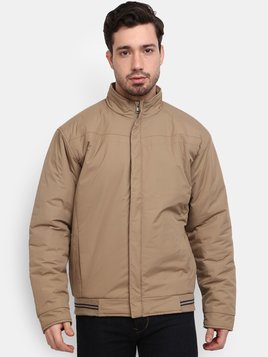 

V-Mart Men Khaki Lightweight Cotton Padded Jacket