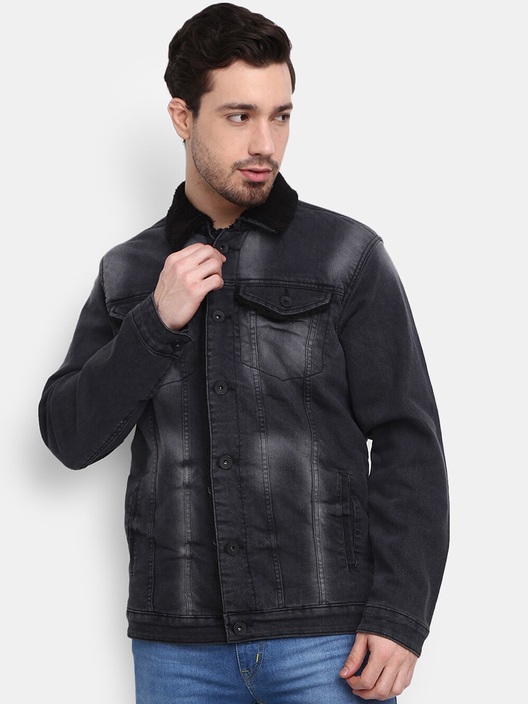 

V-Mart Men Black Washed Lightweight Cotton Denim Jacket