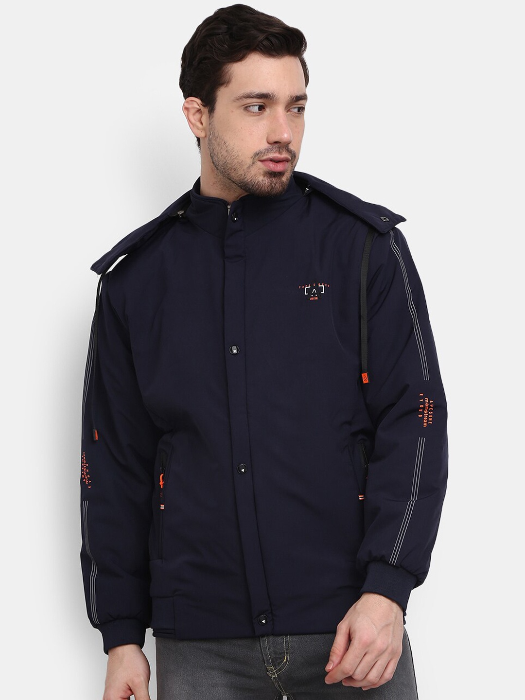 

V-Mart Men Blue Lightweight Tailored Jacket with Patchwork