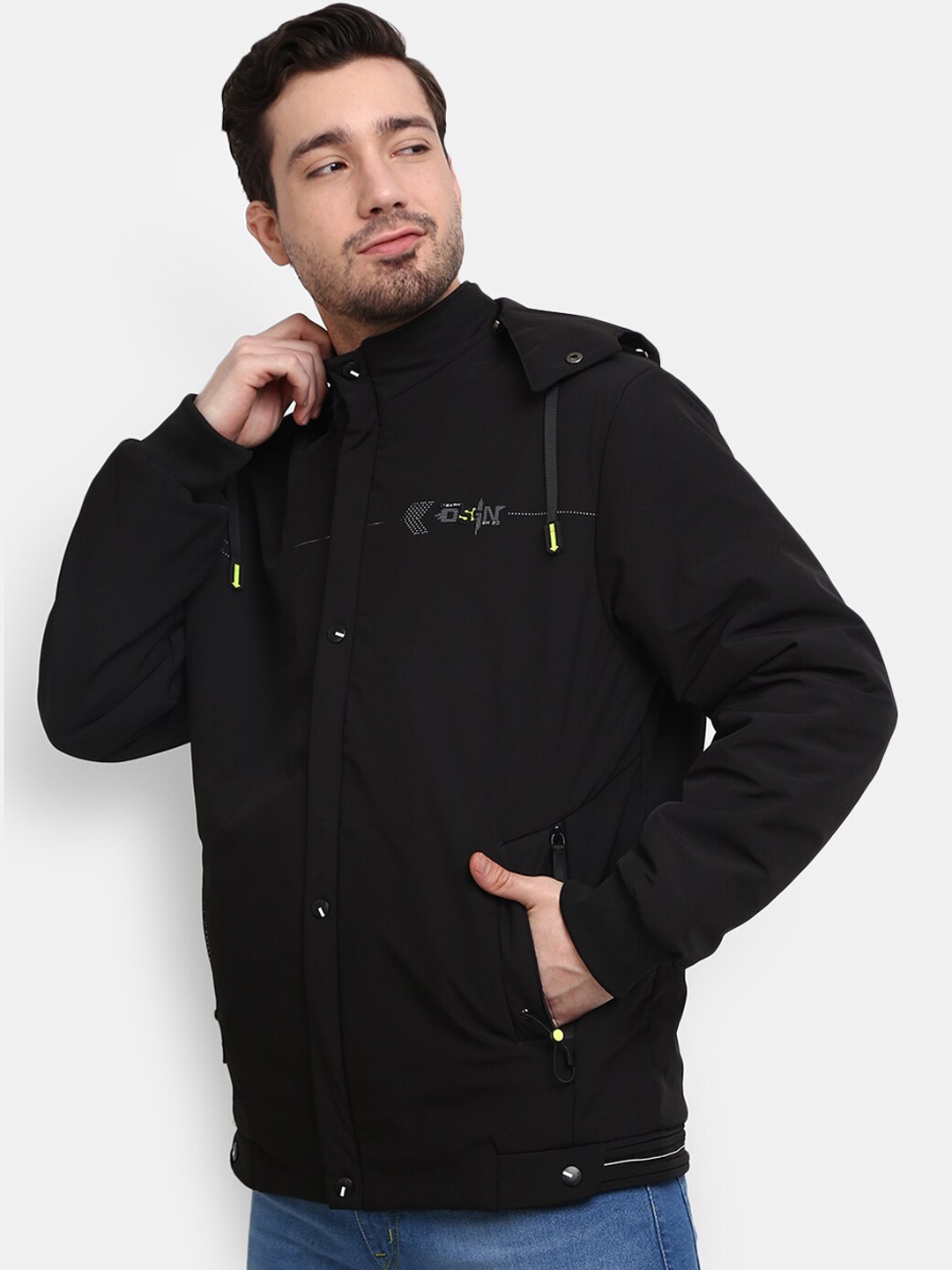 

V-Mart Men Black Lightweight Bomber Jacket