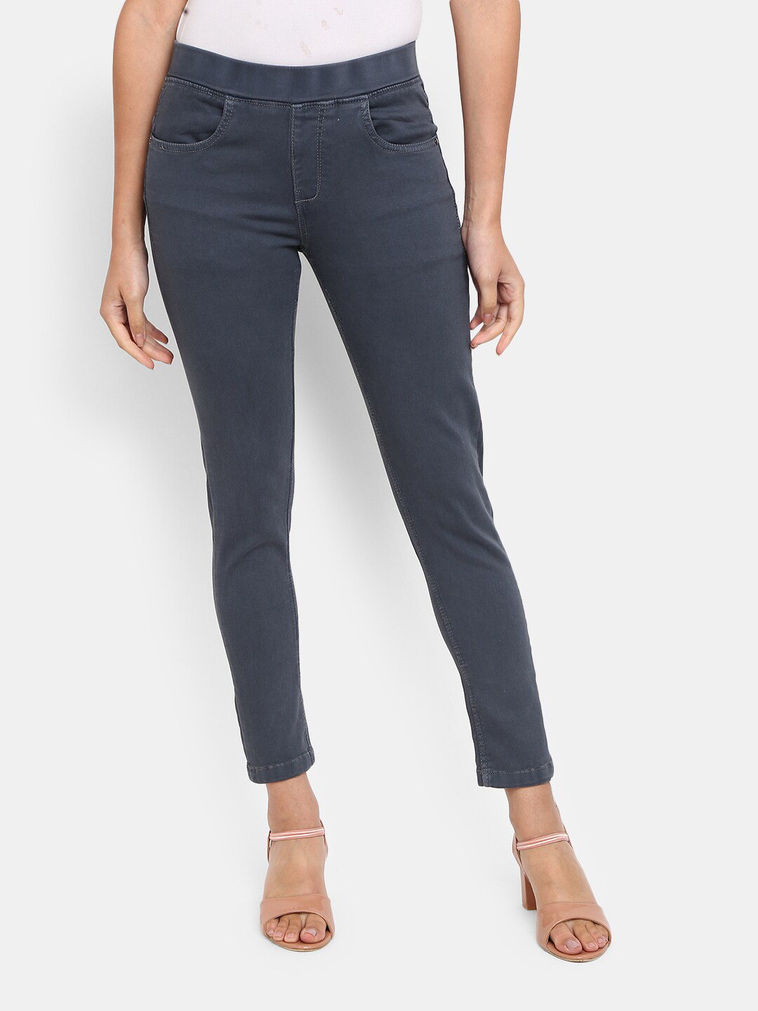 

V-Mart Women Grey Solid Cotton Jeggings