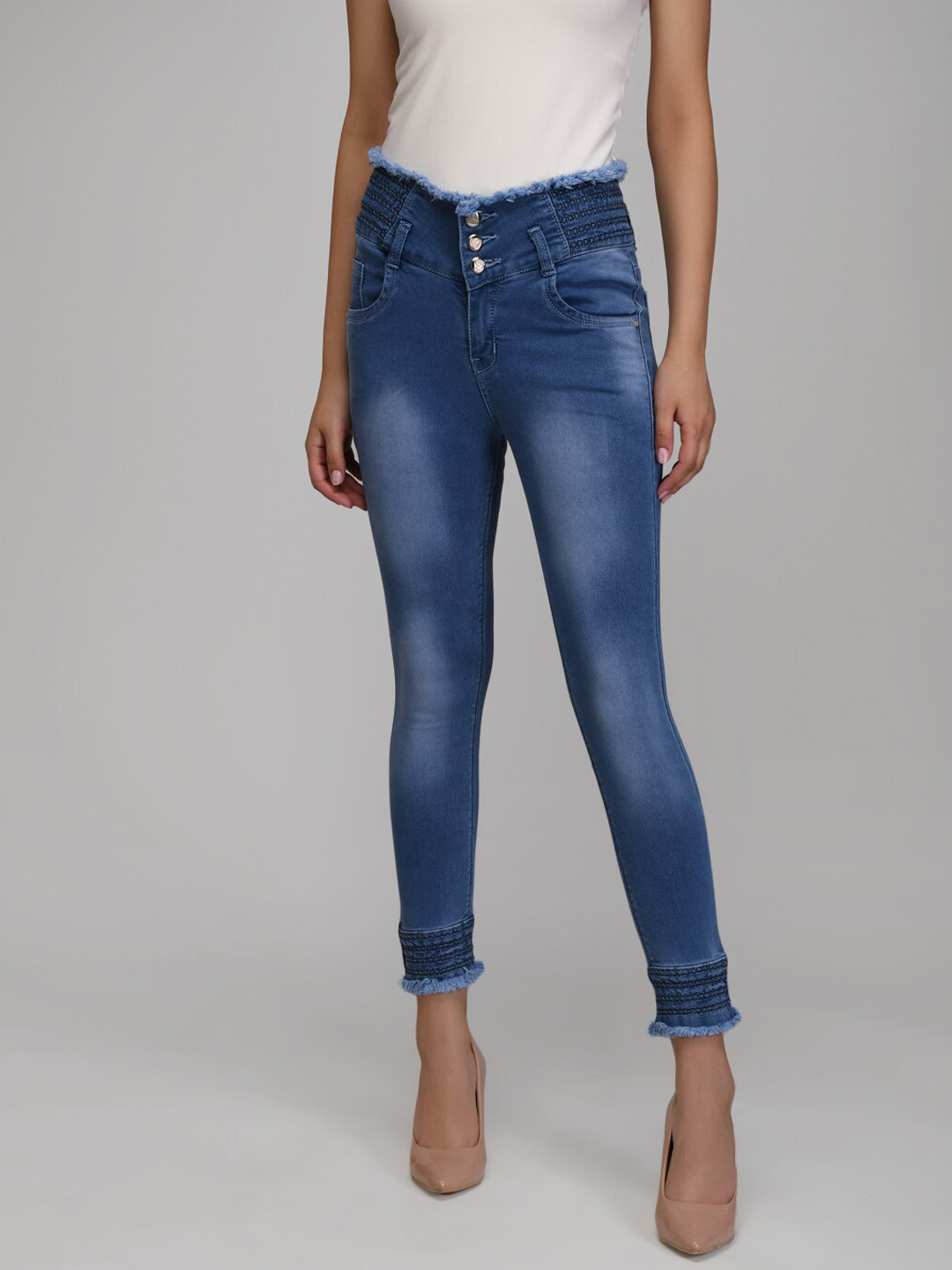 

Purple Feather Women Blue Skinny Fit Light Fade Stretchable Jeans