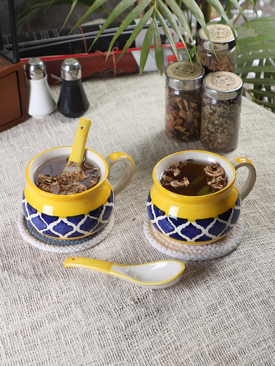 

DI 3 Pieces Dishwasher And Microwave Safe Ceramic Soup Mugs And Spoons With Wooden Tray, Blue