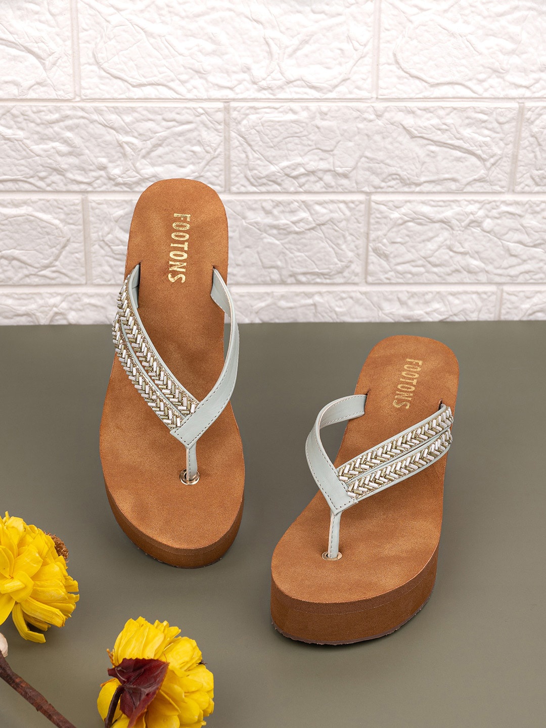 

FOOTONS Embellished Wedge Synthetic Wedge Sandals Heels, Green