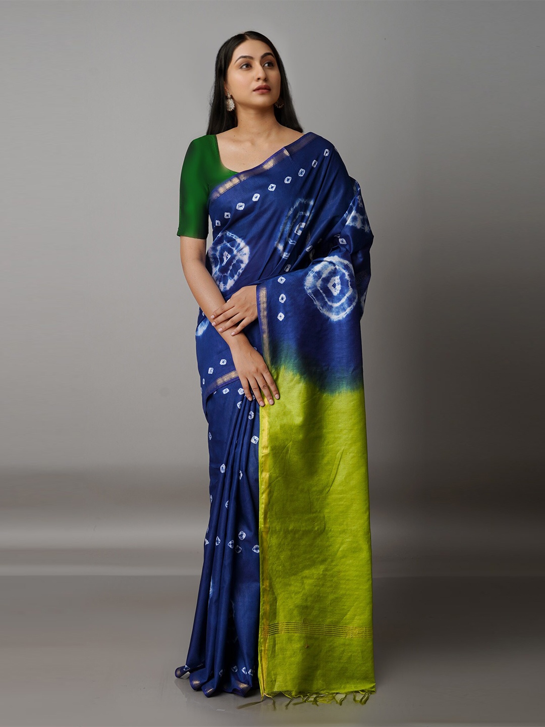 

Unnati Silks Navy Blue & Green Bandhani Zari Silk Cotton Chanderi Saree