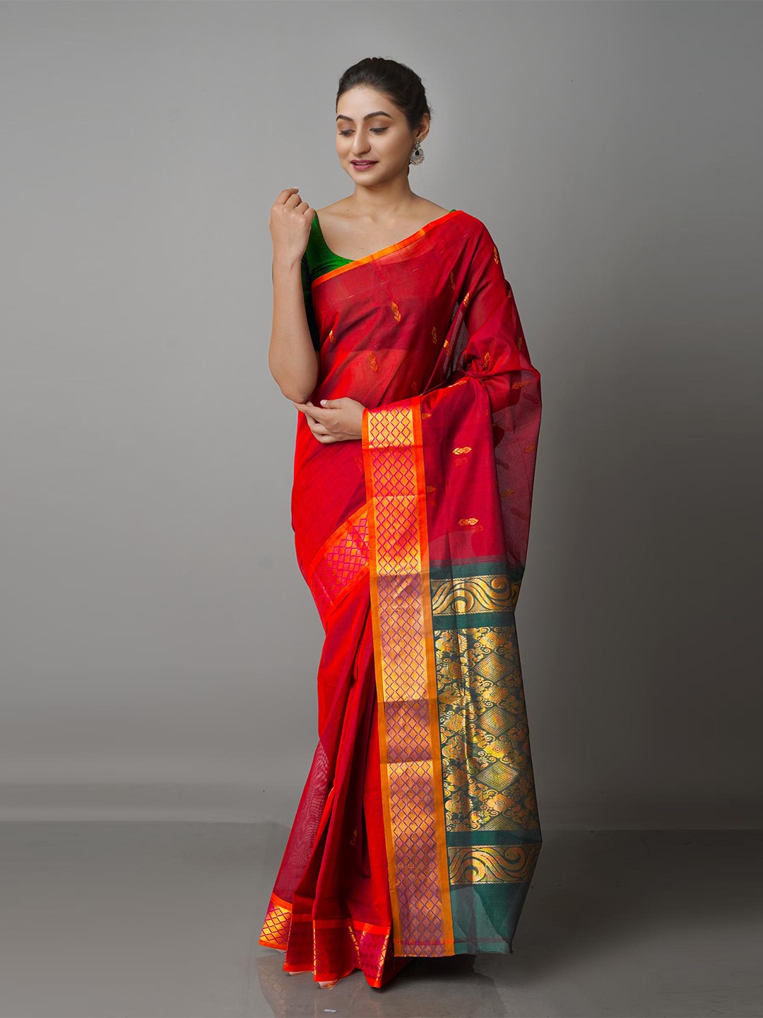 

Unnati Silks Maroon & Gold-Toned Ethnic Motifs Zari Pure Cotton Gadwal Saree