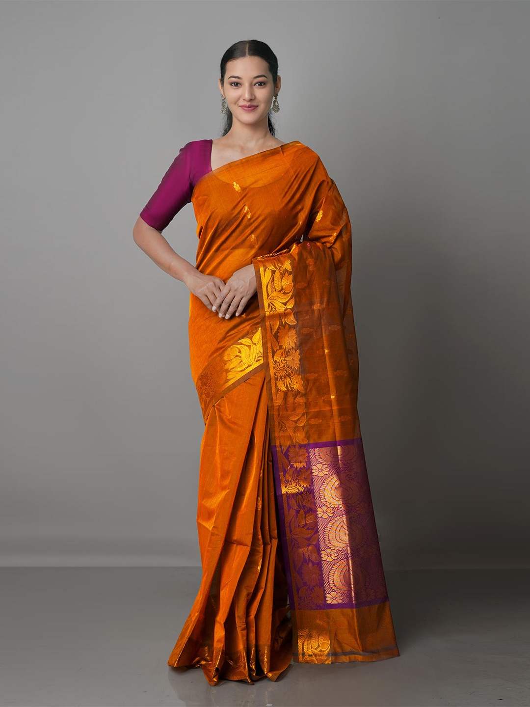 

Unnati Silks Brown & Purple Ethnic Motifs Zari Pure Cotton Gadwal Saree