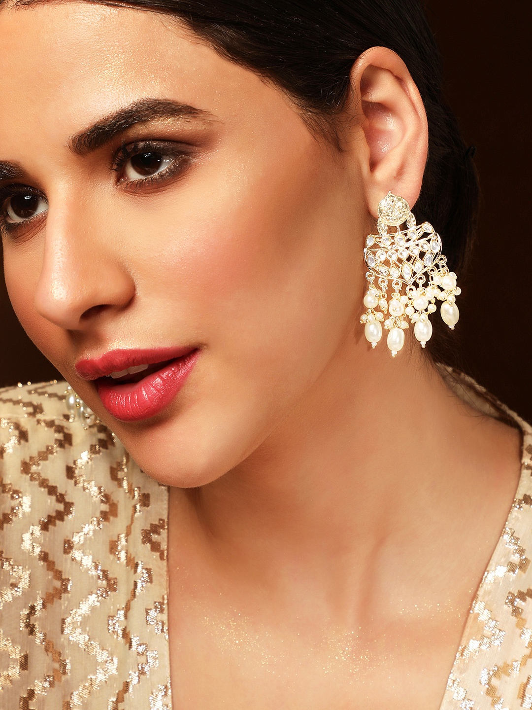 

Rubans White Gold-Plated Crescent Shaped Chandbalis Earrings