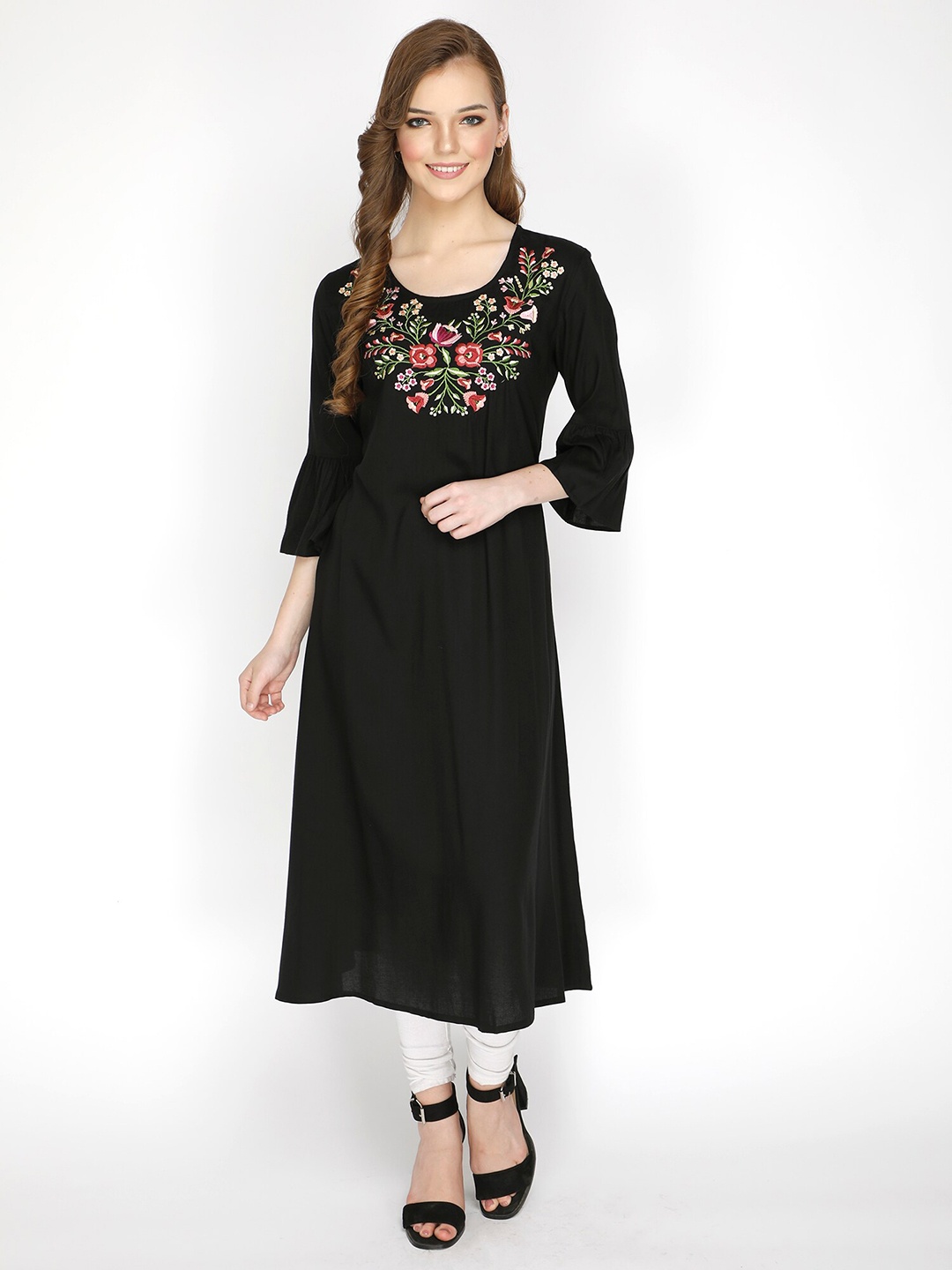 

shashvi Black Floral Embroidered Thread Work Thread Work Kurti