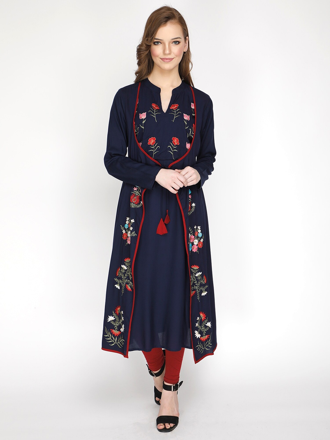 

shashvi Women Blue & Red Floral Embroidered Kurta