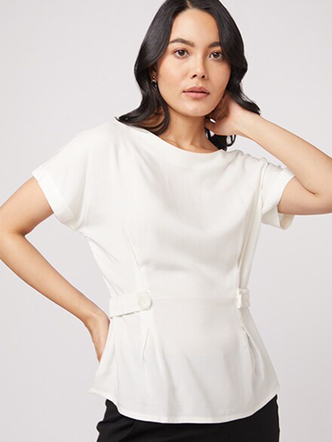 

NOT SO PINK Cream-Coloured Extended Sleeves Peplum Top