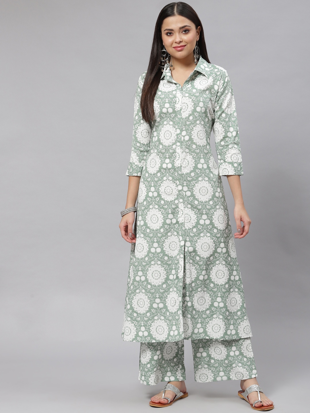 

mokshi Women Green & White Floral Printed Kurta with Palazzos