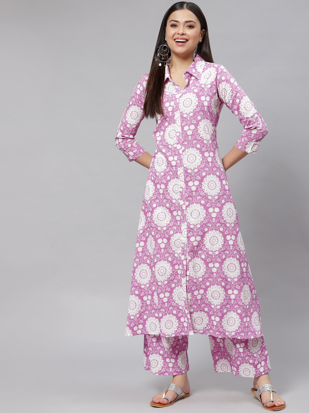 

mokshi Women Purple & White Floral Print Kurta with Palazzos