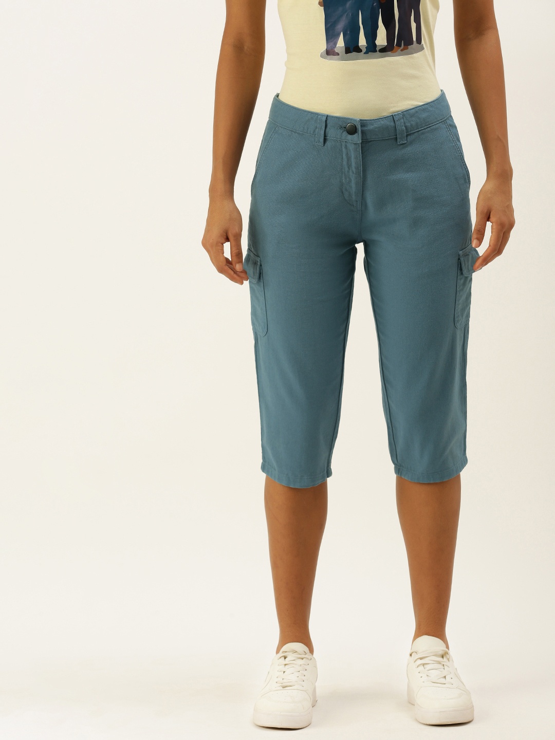 

IVOC Women Teal Blue Solid Pure Cotton Cargo Capris