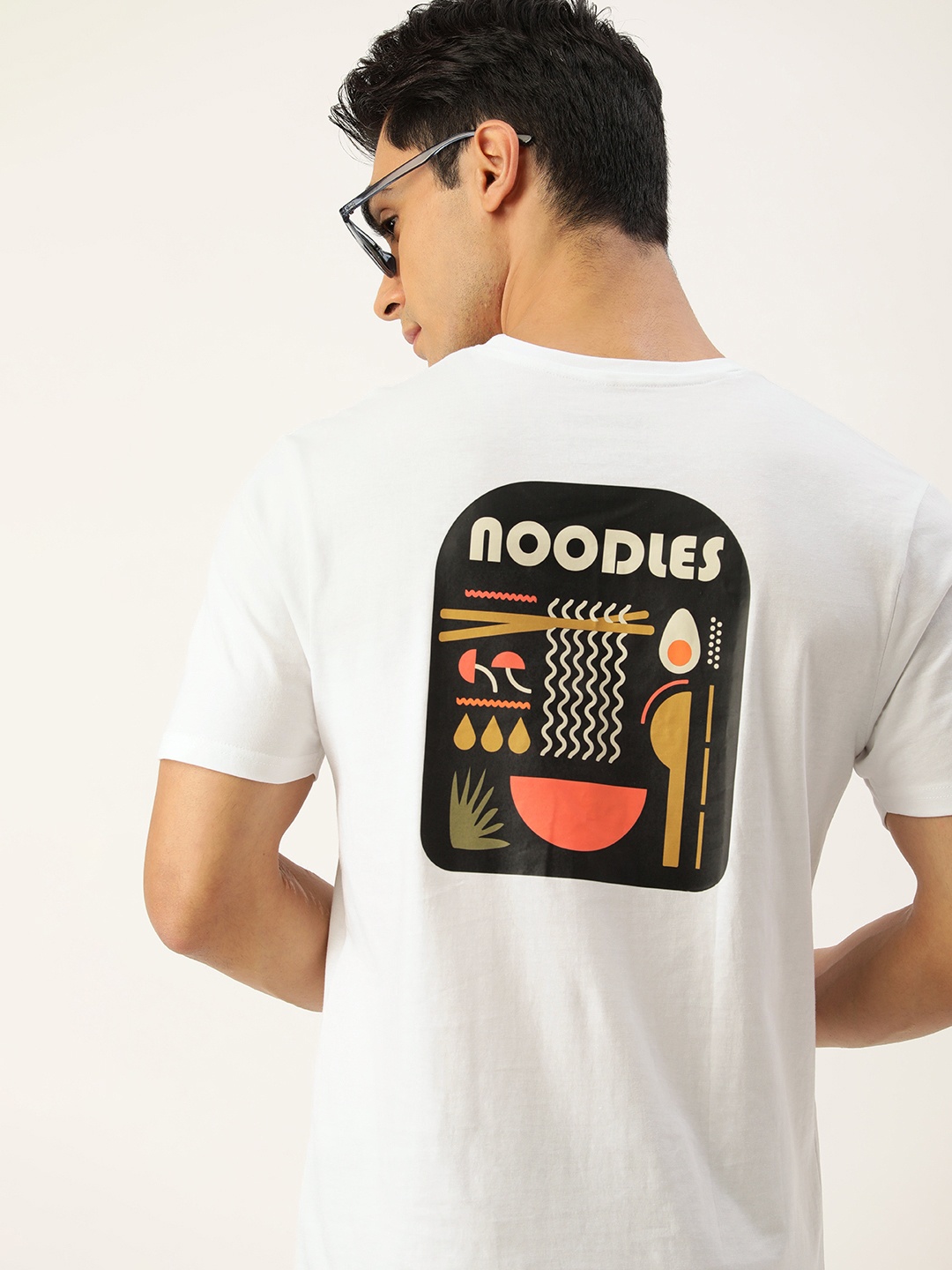 

Bene Kleed Men White & Black Printed Pure Cotton T-shirt