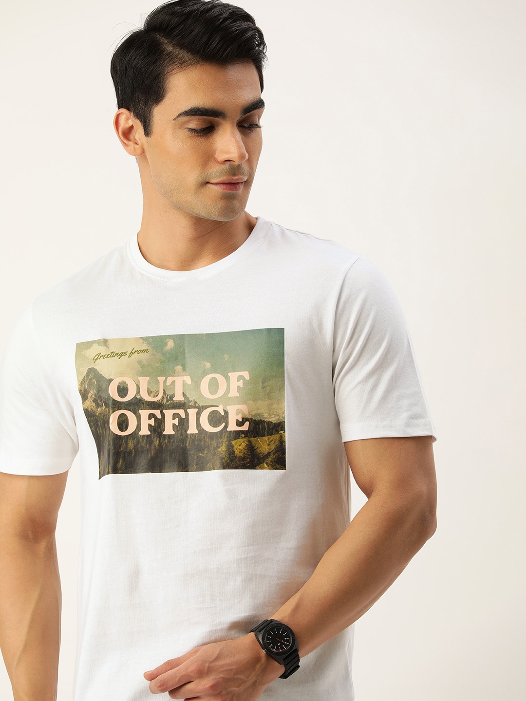 

Bene Kleed Men White & Beige Printed Pure Cotton T-shirt