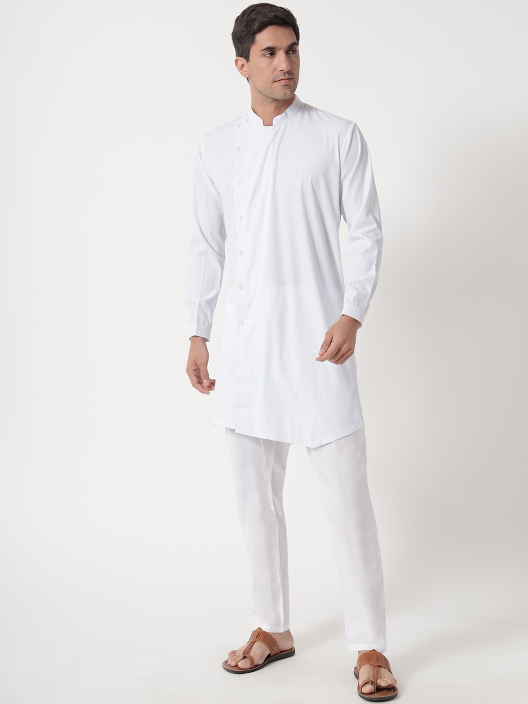 

MAXENCE Men White Striped Pure Cotton Kurta with Pyjamas