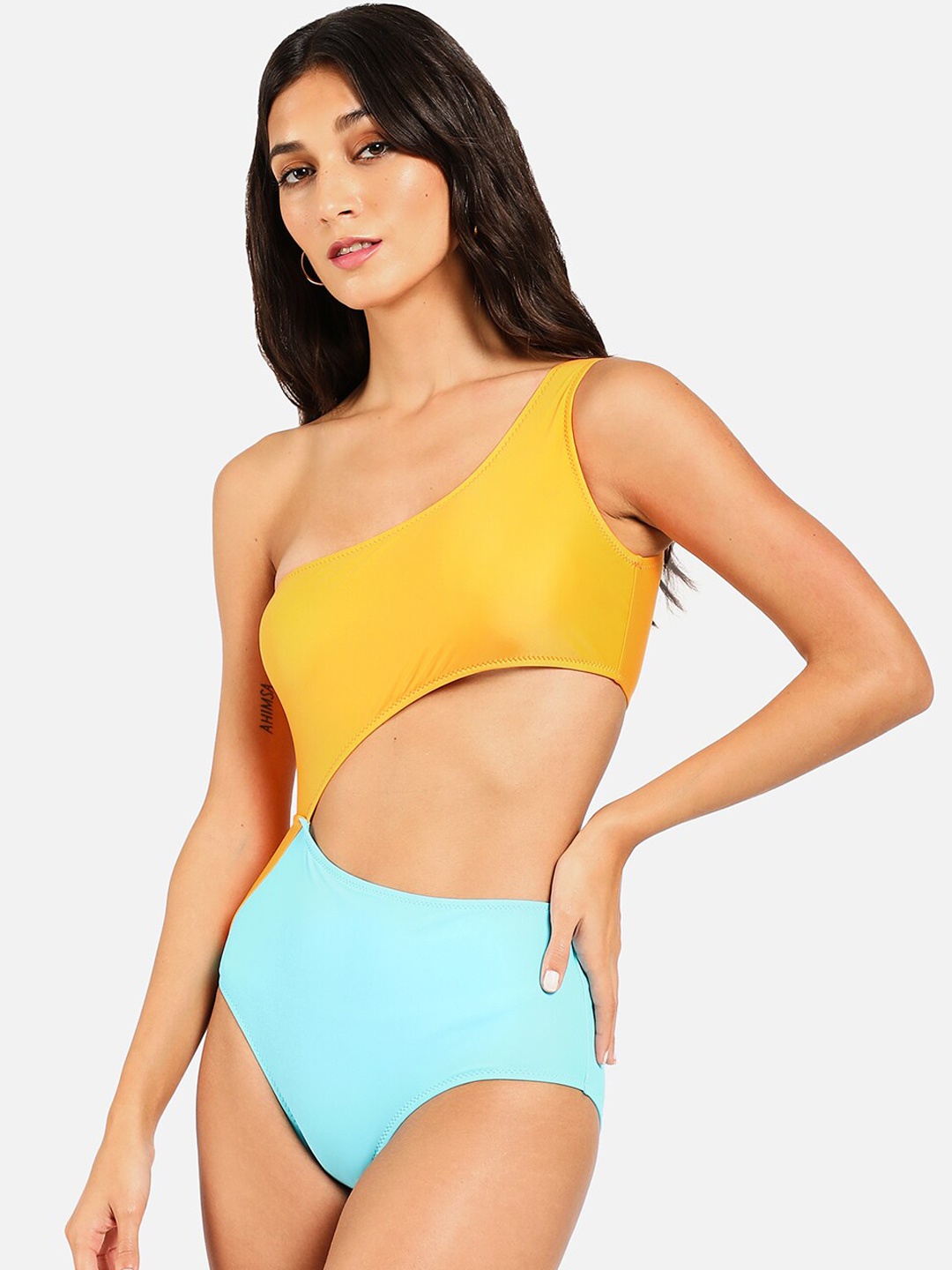 

HAUTE SAUCE by Campus Sutra Women Yellow &Blue Solid Swim Wear.